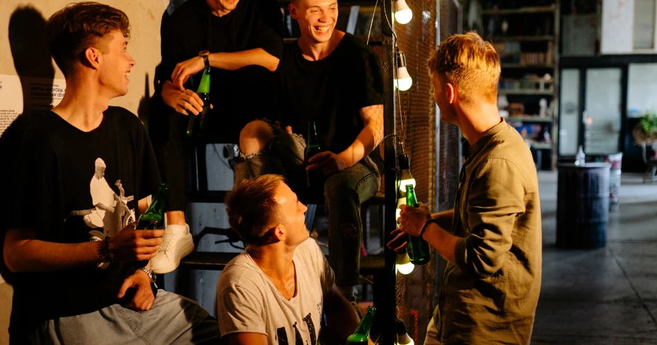 Glendale Nightlife Guide: Best Places to Go After Dark